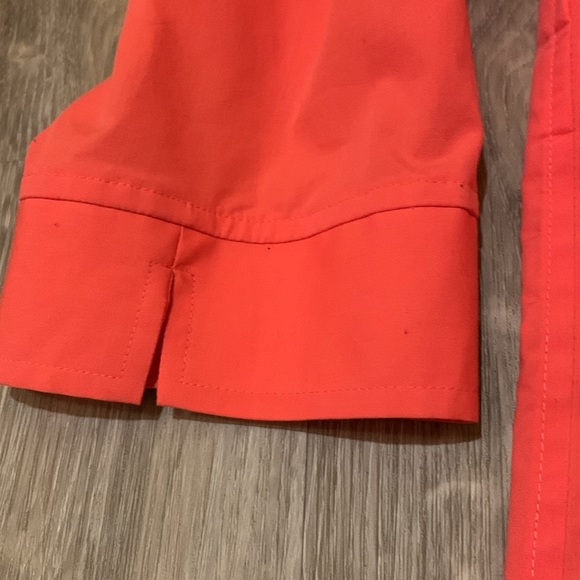 Jones New York top size medium - Picture 9 of 9